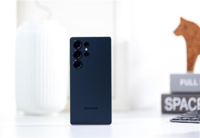 三星Galaxy S25 Ultra：配置全面升級，安卓機皇的新標(biāo)桿