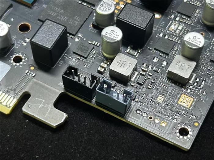 影馳 GeForce RTX 5070 Ti 金屬大師 OC評測：DLSS 4超強發(fā)揮