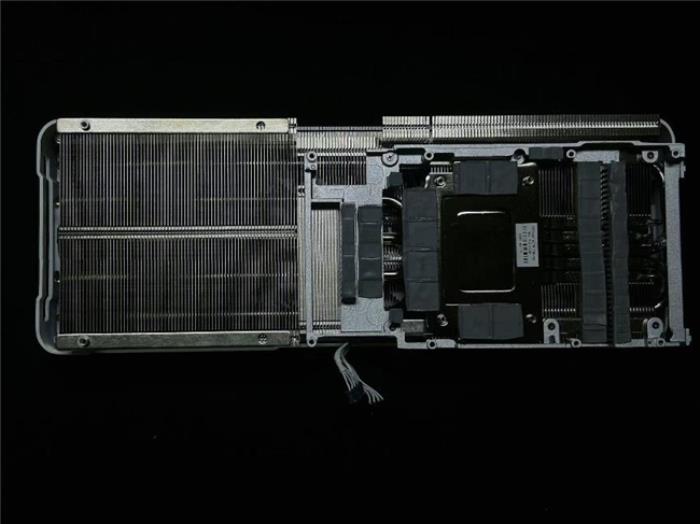 影馳 GeForce RTX 5070 Ti 金屬大師 OC評測：DLSS 4超強發(fā)揮