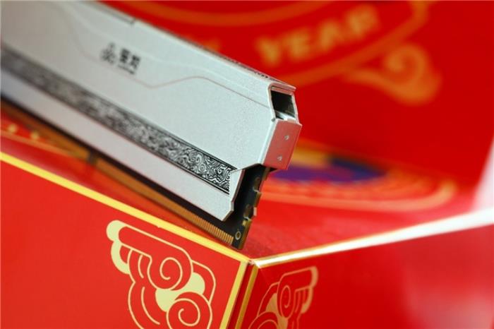 國韻神顏，一鍵高頻，神凝系列DDR5 6000 CL28內(nèi)存評測