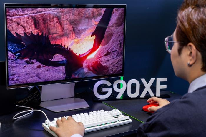 三星玄龍騎士3D電競顯示器G90XF斬獲2025AWE艾普蘭創(chuàng)新獎(jiǎng)