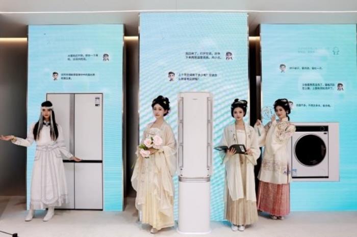 2025 AWE海信璀璨精彩綻放，四款產(chǎn)品榮膺艾普蘭獎詮釋東方美學(xué)新高度