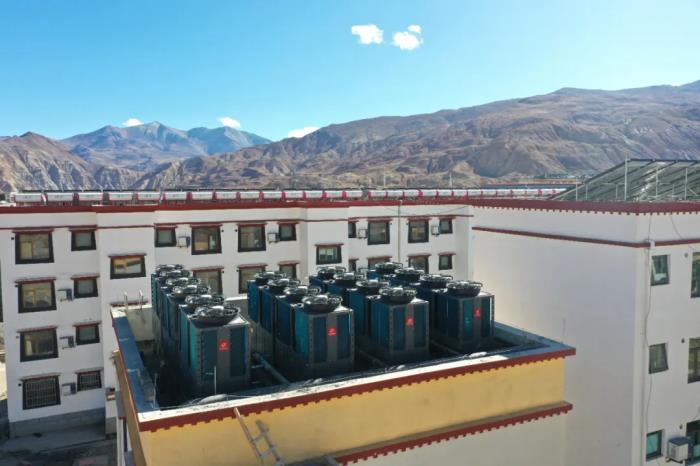 地暖機(jī)和空氣能哪個好？一篇講透家庭采暖方案選擇