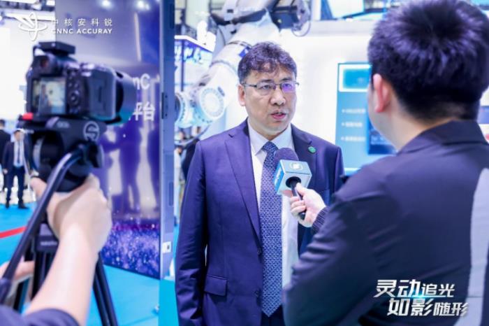 無懼運(yùn)動(dòng)腫瘤！中核安科銳螺旋斷層放療新品亮相“2025 CMEF”