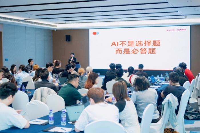 AI不是選擇題，而是生死題！璽承如何幫電商企業(yè)打贏未來之戰(zhàn)？