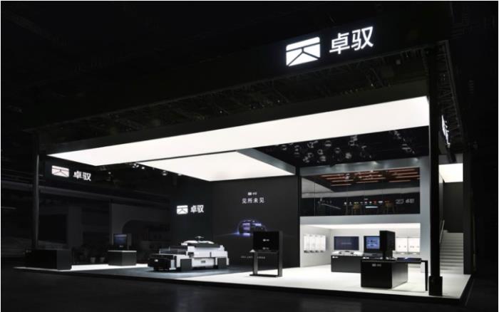 卓馭登陸2025上海車展，各項創(chuàng)新技術(shù)成果亮相，汽車自動化邁入新時代