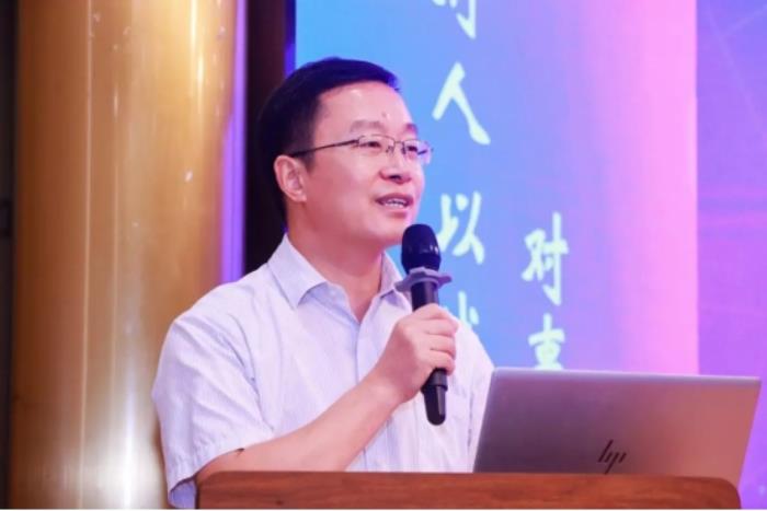 注入科技動(dòng)能，打開智慧之窗——“阿爾法蛋AI公益”情暖深圳同澤學(xué)校
