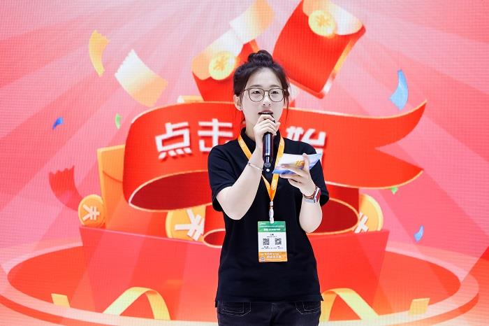 AI賦能，智啟未來丨昱能科技攜全場景智慧光儲解決方案重磅亮相SNEC！
