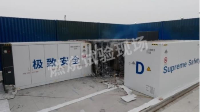 直擊SNEC丨全球首次開門燃燒試驗(yàn)成功，海辰儲(chǔ)能用極限測試定義儲(chǔ)能安全新標(biāo)桿