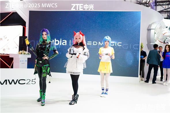硬核科技與次元破壁融合，中興通訊AI終端亮相2025MWC上海