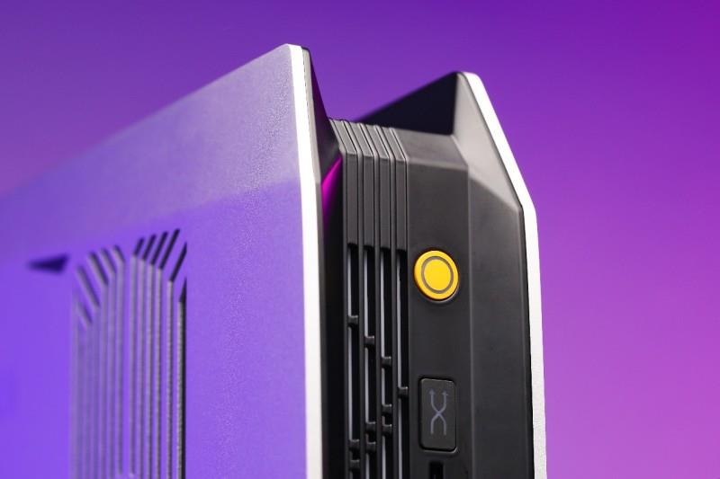 “跟上AI時代”？不，我就是時代！磐鐳YO1 AMD銳龍AI Max+395桌面AI超算中心