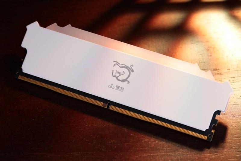 剪輯開(kāi)掛神器，「煌」系列DDR5內(nèi)存讓你縱享絲滑