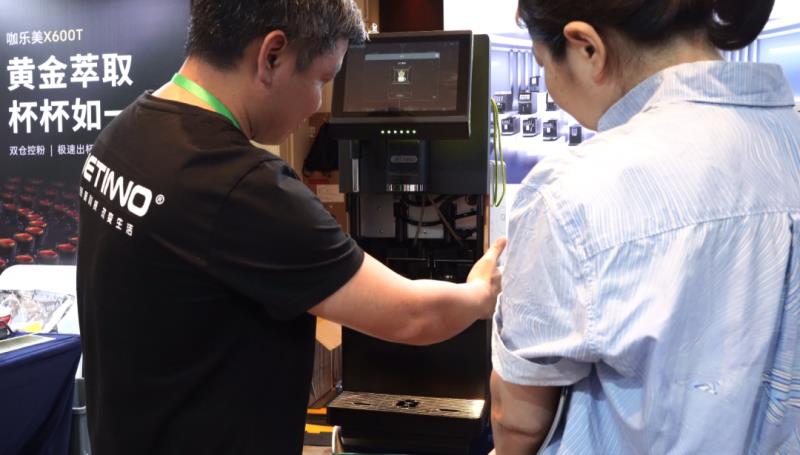 技諾Jetinno全自動茶飲店咖啡機(jī)：以智能科技賦能茶飲系統(tǒng)咖啡力