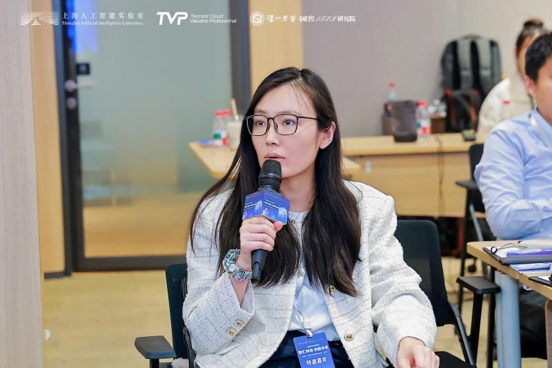 從具身智能到行業(yè)應(yīng)用，騰訊云攜業(yè)界專家共話AI新趨勢