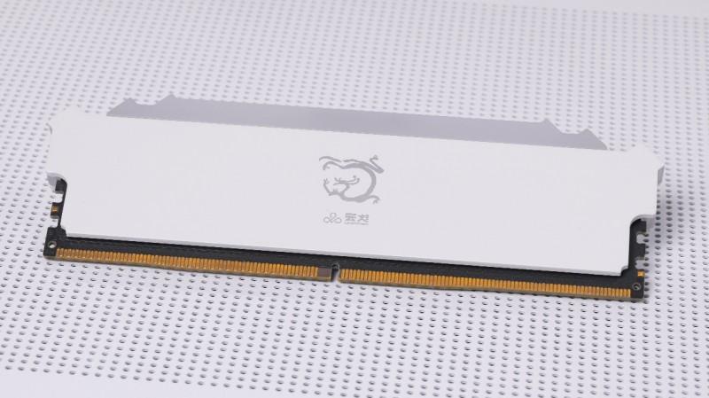 “居家避暑”裝機必備，云彣「煌」系列DDR5 7200 48GB內(nèi)存評測