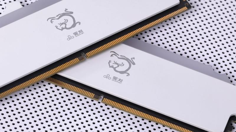 “居家避暑”裝機必備，云彣「煌」系列DDR5 7200 48GB內(nèi)存評測