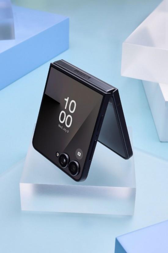 由內(nèi)而外 全面進(jìn)化 三星Galaxy Z Flip7刷新小折疊產(chǎn)品體驗(yàn)上限