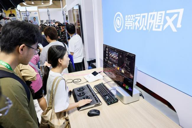 BIRTV2025，全能王牌華碩ProArt創(chuàng)夢Pro OLED專業(yè)顯示器冠絕全場！