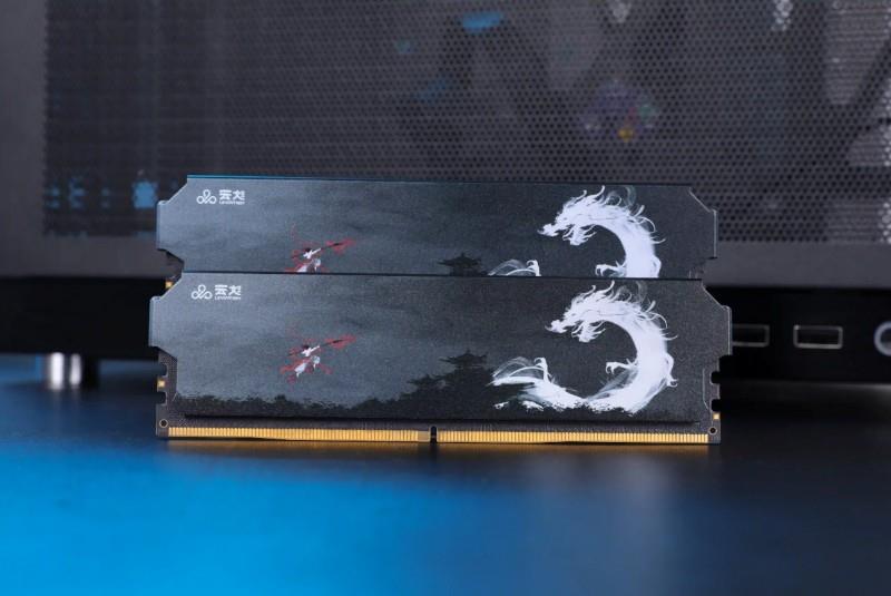 挑戰(zhàn)ITX裝機兼容性！云彣綾龍DDR5內存成破局法寶？